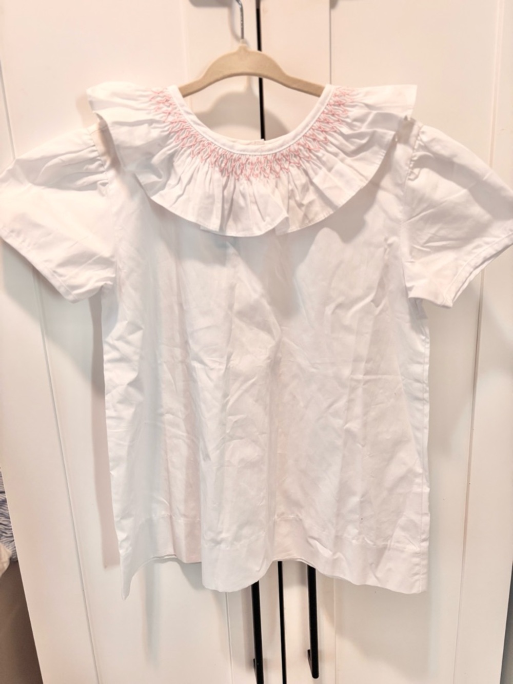 Red Beans Girls' White Ruffle Collar Top with Pink Smocking